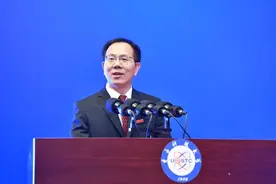 2024“锦”观开学季·校长说｜电子科技大学校长胡俊：教育强国，奋斗正当时图片