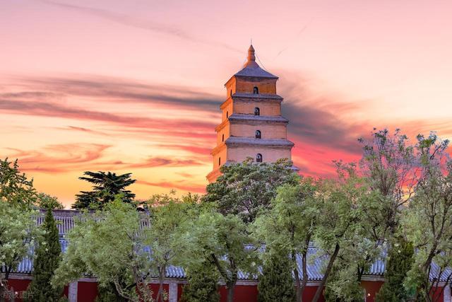 游览洛阳古迹，感慨王朝兴衰，杜牧赋诗一首