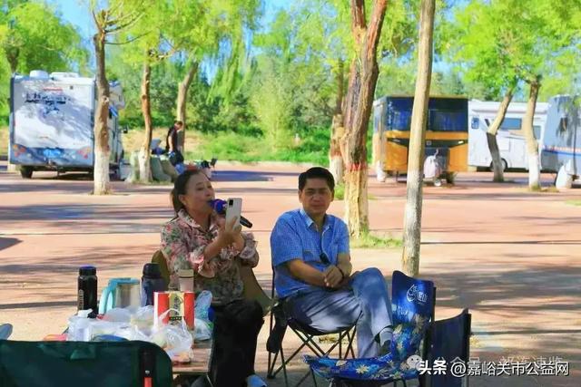 嘉峪关南湖文化生态园免费停车场收获如潮好评