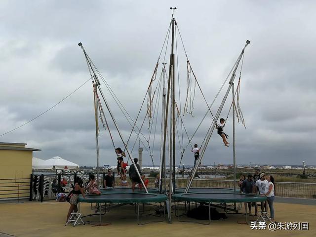 从波尔图到科英布拉，房车海岸线的慢时光
