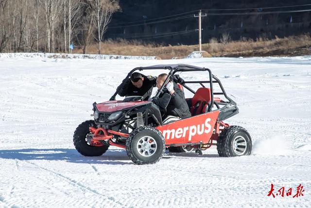 冬游新地标！灵丘云朵驿栈冰雪嘉年华，承包你的冬日狂欢
