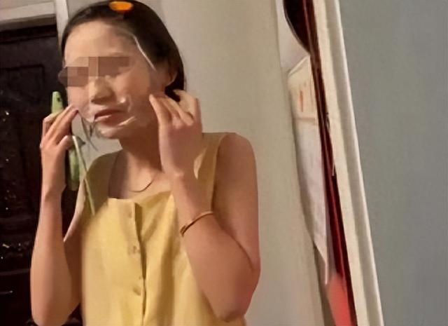 无敌了！江苏某女幼师出轨照曝光，聊天记录不堪入目，太辣眼睛了