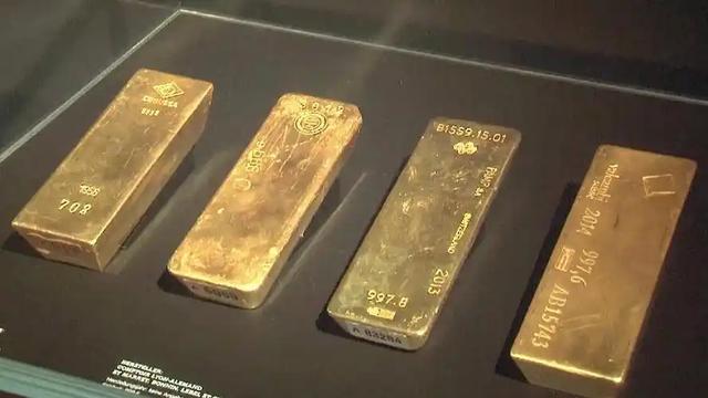 把黄金卖给自己人,俄罗斯在打造金融堡垒,还是透支最后的老本?