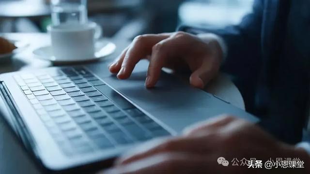 电脑键盘打字不显示字出来怎么办?解决方法在这里,一定能帮到你