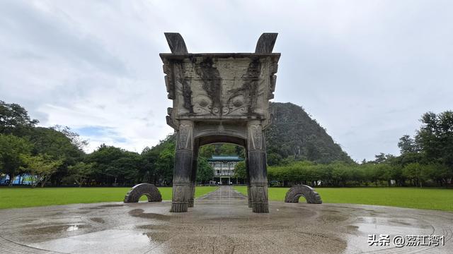 桂林：七星公园双节焕然一新