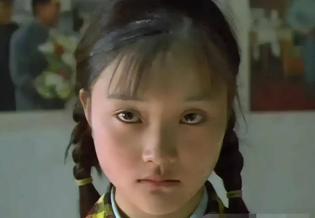 从“万人捧”到“万人嫌”，4位声誉一落千丈的女星，到底冤不冤