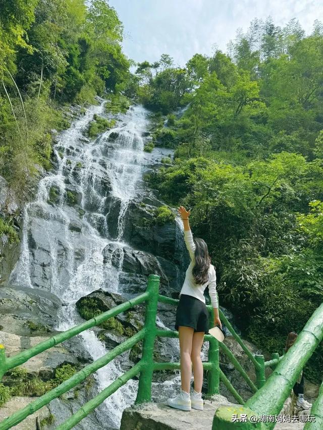 告别36℃热浪！长沙“小荔波”藏着28℃清凉，带娃溯溪玩不停！