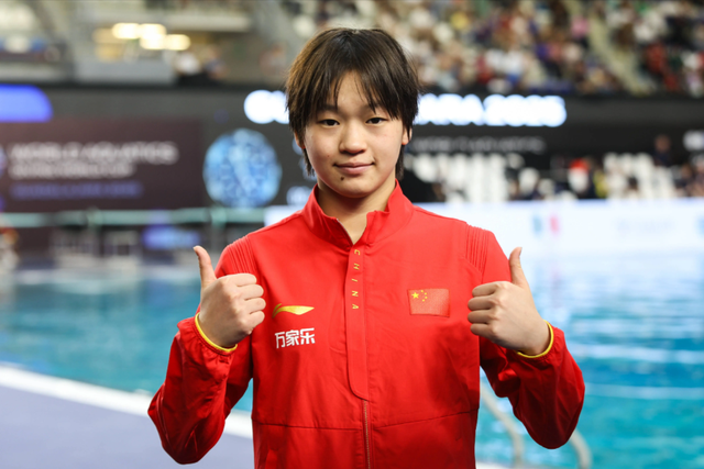 直到看到王伟莹“无奈透露”，才明白，原来婵宝魅力这么大