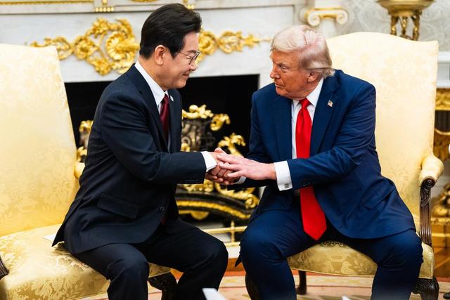 李在明没让中方失望，赶在飞机降落美国前，对特朗普泼了一盆冷水