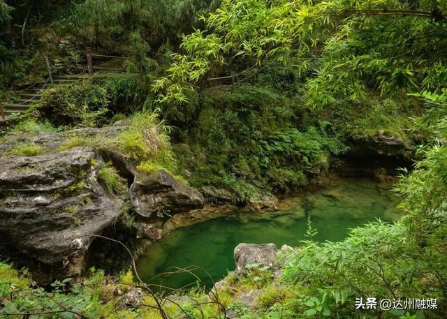 渠县賨人谷的秋天“水”醒啦，去解锁川东小九寨！