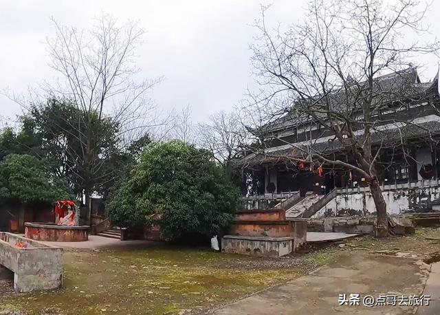 成都龙泉驿海拔最高的寺庙，神秘中透着苍凉，不要门票！