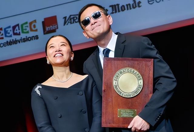 陪睡陪玩不算啥！继舔手指、集体开嫖后，三大影后表态 阴暗面曝光