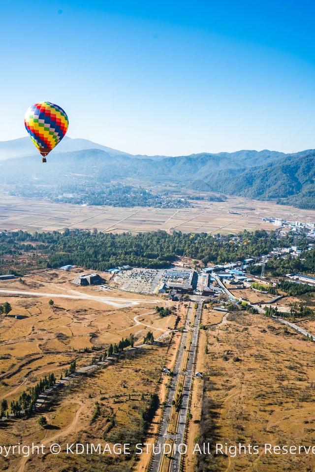 我愿称腾冲为秋季的天花板!银杏、温泉、古镇,来过的人都不想走