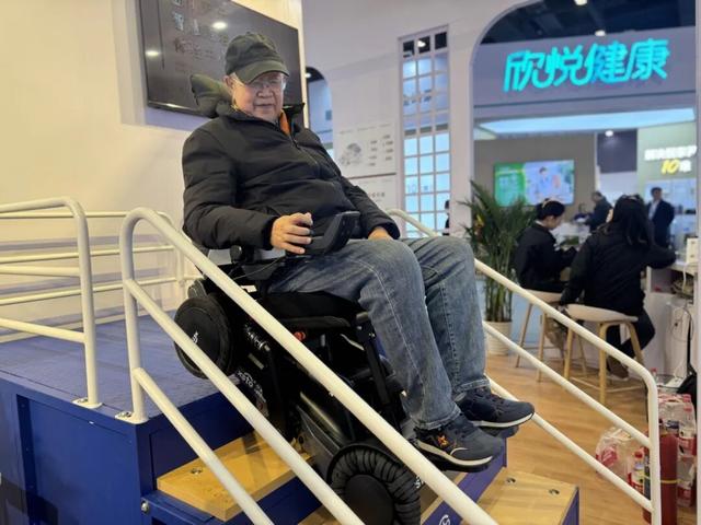 深度 | 数字时代，智慧养老还得“精准适老”