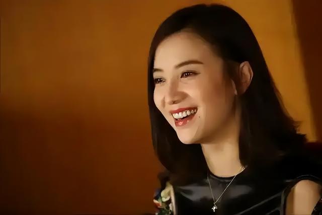 大衣哥，赵本山，宋佳都被造谣，现在的谣言越来越离谱