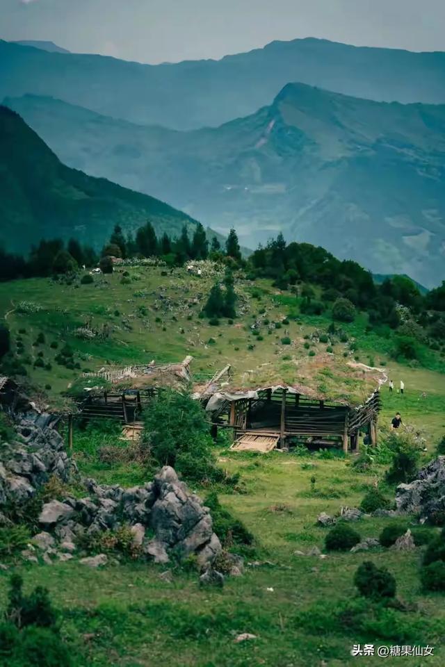 标题:成都1.5h神仙秘境!3处免费桃源,人少景绝还出片