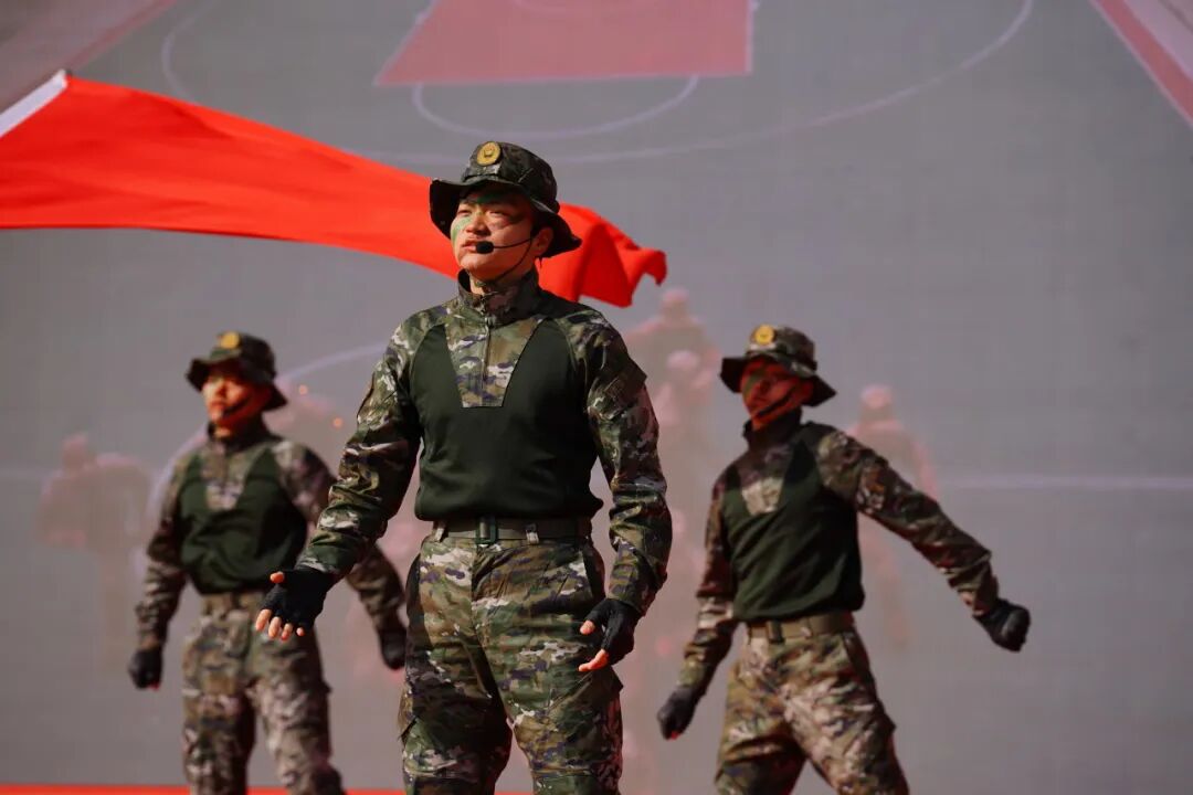 9d6c62392fea1af7f7d5b6d90d227428.jpg nEO_IMG_8.jpg