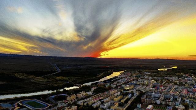 魅力七彩河 新疆布尔津