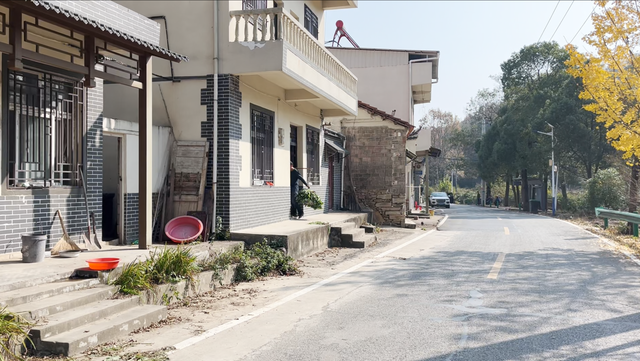 寻味武汉：一站式发掘黄陂宝藏风物，糯米灌肥肠、麦酱与脉地湾