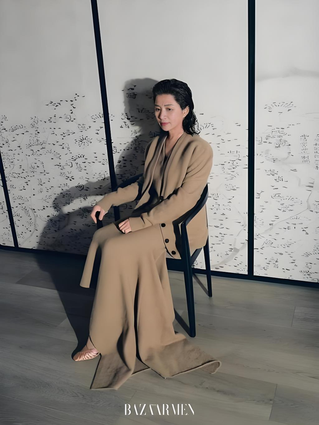 北京偶遇大脚娘迟蓬老师，戏外的她看着很年轻，腿又直又白啊