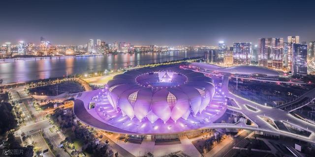 中老年旅行首选！这10个地方，节奏慢不爬山，美食清淡，还能养生