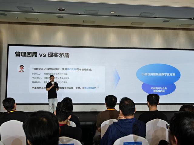 萤石“AI底座”太强了！性能更强、更便宜，还更自由