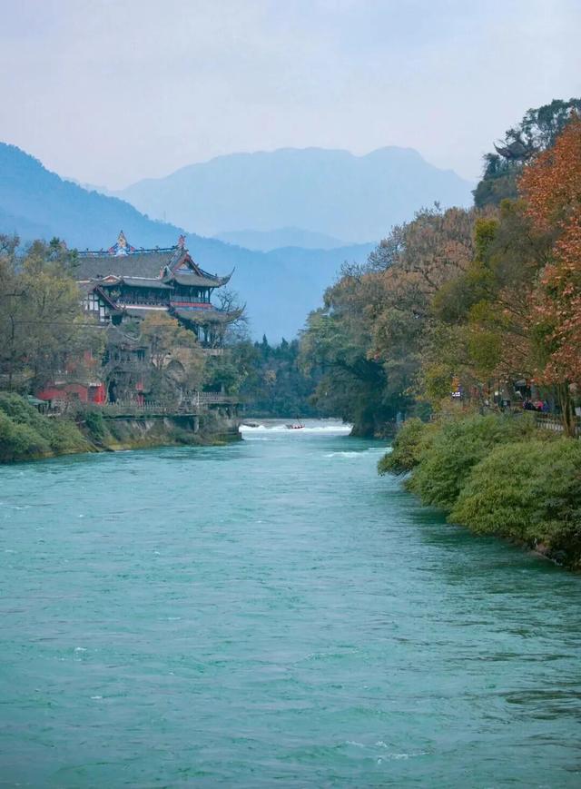 美疯！我就说初冬的都江堰有真东西！