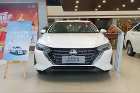 10-15 万选轿车别乱买！ 5 款爆款横评，优缺点扒光，看完闭眼入图片