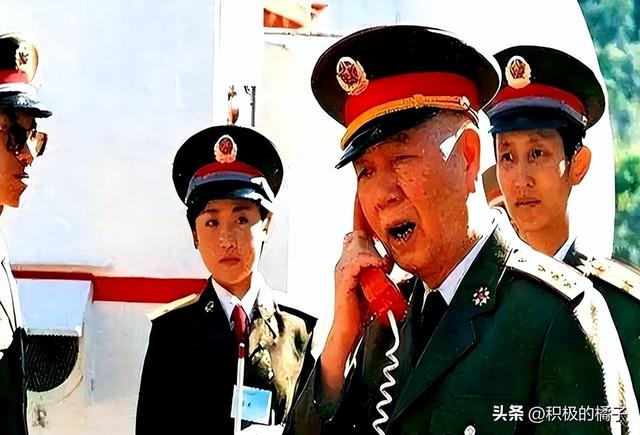 首次访华就不尊重我国？中国当场撤走仪仗队：摆正态度再来吧。