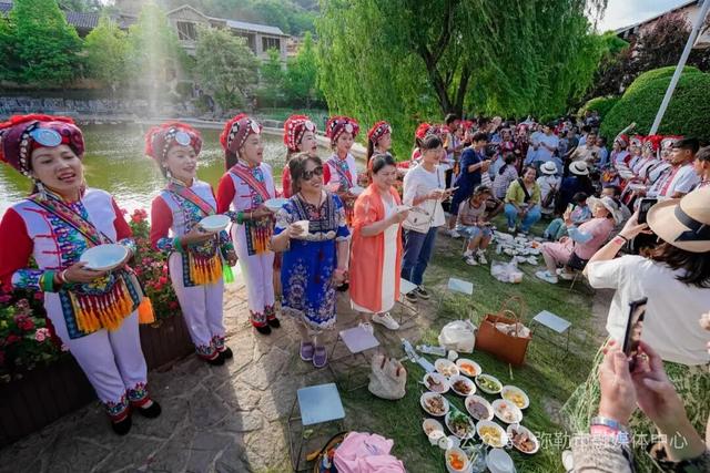 为何一到弥勒就快乐？答案揭晓…