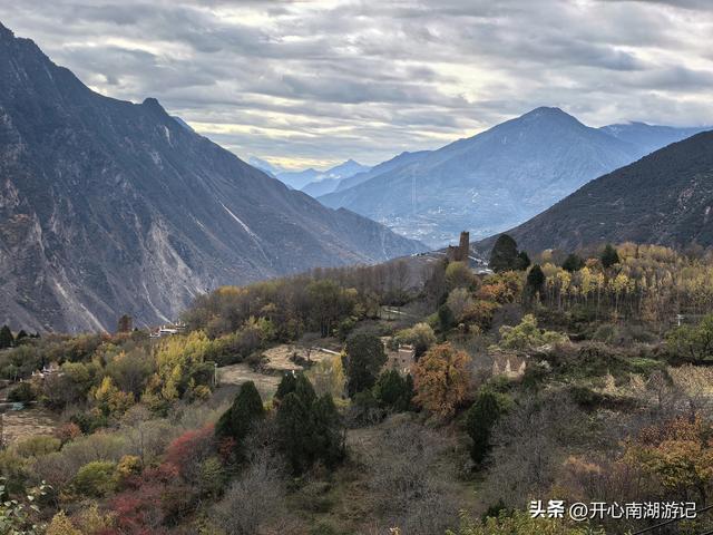 喀什经317到成都，色达县-都江堰，甲居藏寨、理小路、桃坪羌寨