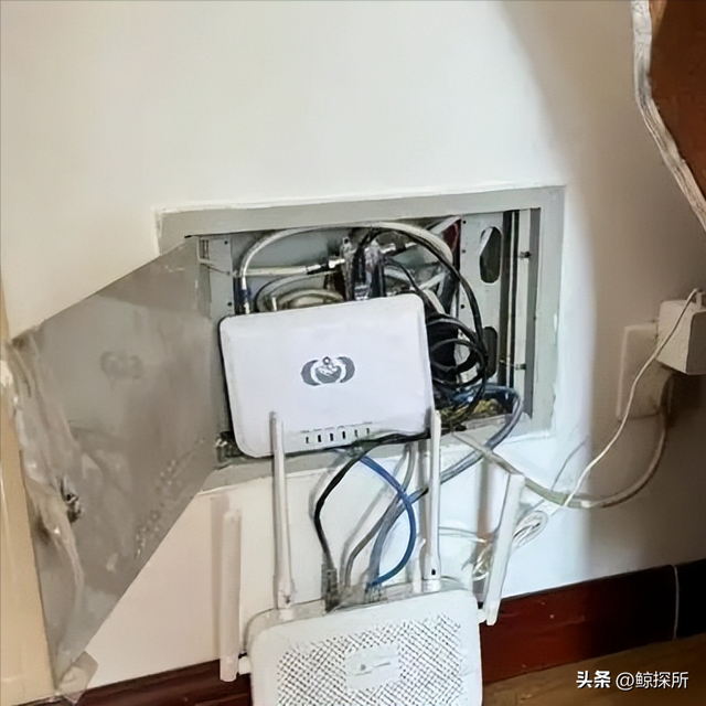 路由器需要多久关闭一次？很多人都做错了，难怪网速变得越来越慢