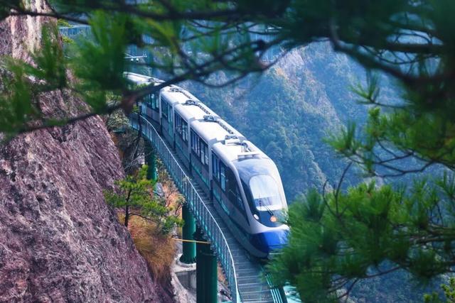 把生活调成喜欢的频道，在大觉山总能找到你的方式！