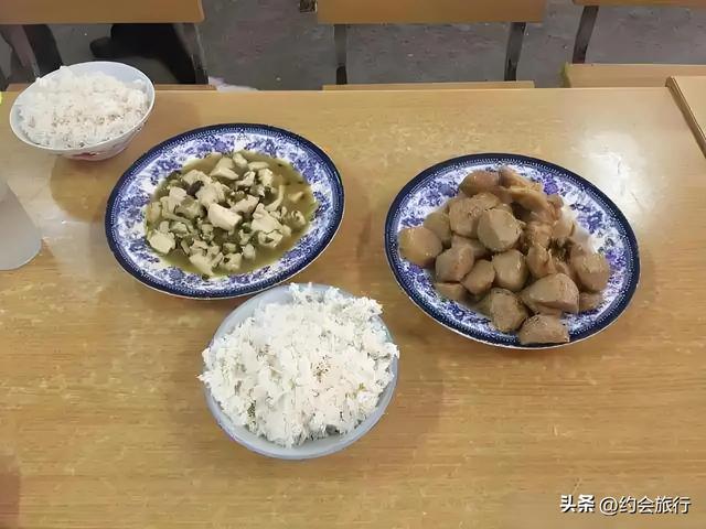 5A国清寺倒贴？免门票，2元吃撑，25元住宿？​是“傻”还是佛？