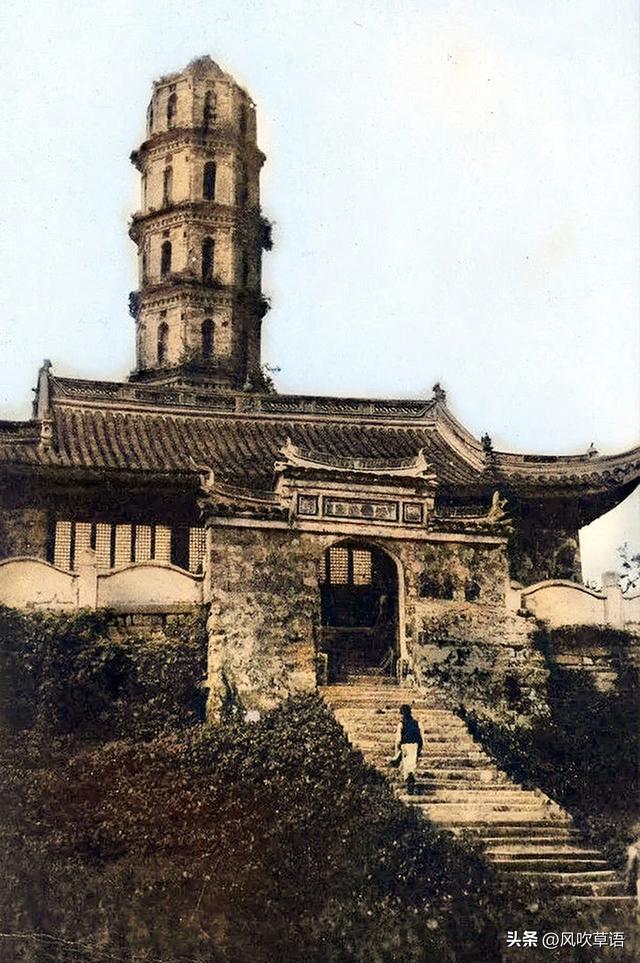 苏州昆山：1922年，一群在上海生活的洋人前往玉峰山游览时所见