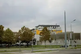 99年我国驻南斯拉夫大使馆被炸，张万年：已做好打仗的一切准备图片