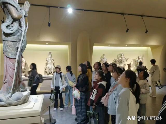 15.8万！国庆中秋假期山西左权景区接待游客人数创新高