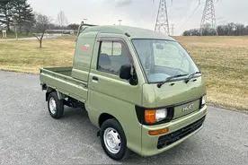 驾驶舱加长50cm的微卡，方便午休，若天津大发没停产，可能会引进图片