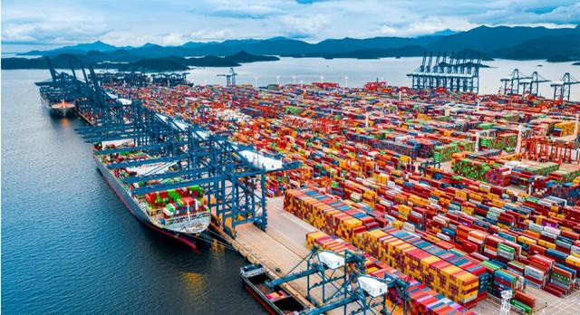 中方对欧加税后，不到24小时，马克龙通告全球，欧盟必须对华开放