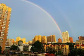 绝美双彩虹惊现西安图片