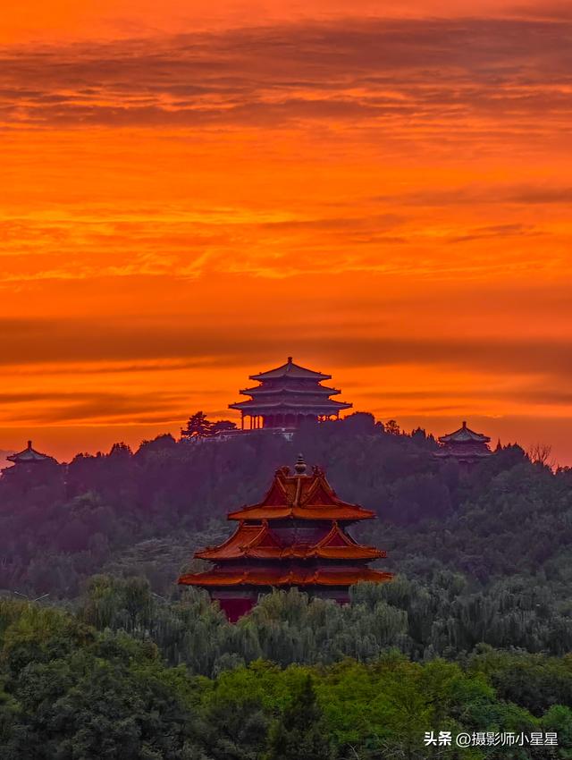 故宫摄影师小星星：当火烧云邂逅古都北京，盛世美景，江山如画！