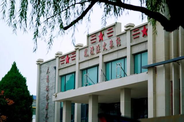 坐“水上列车”，去传说中的风陵渡！出站回到20世纪！