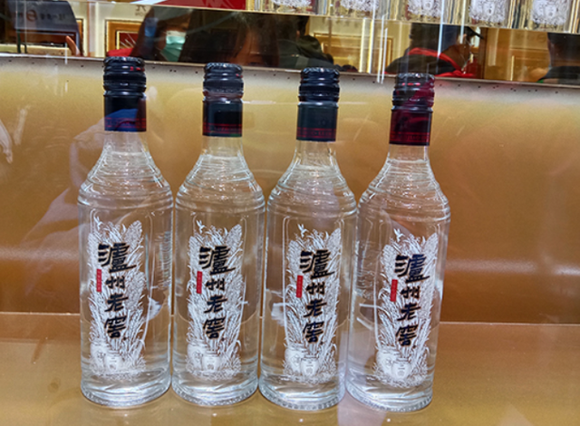 八大名酒中50元左右的7款嫡系纯粮好酒，老酒友成箱囤，你喝过吗