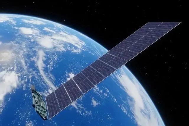 大批星链卫星突然坠落地球！中国空间站有3名航天员，怎么应对