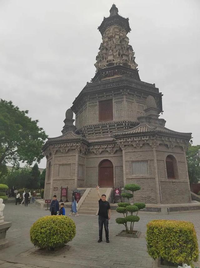 我是上海人，刚从河北正定回来，实在忍不住想说：对正定5点印象