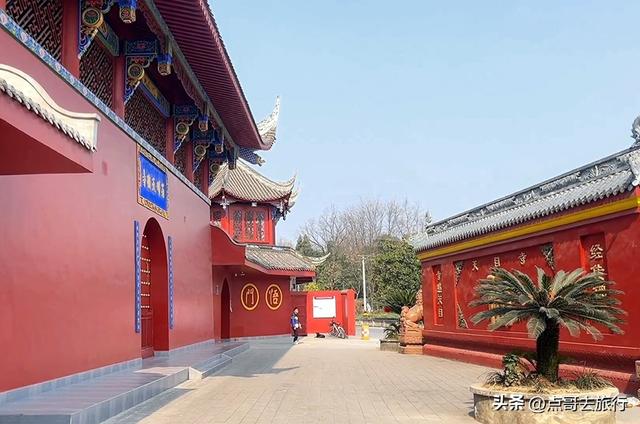 成都崇州被严重低估的寺庙，陆游曾多次游览，不要门票，公交直达