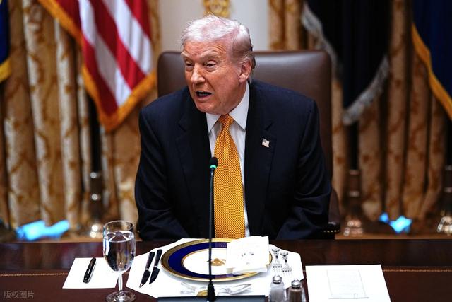 全球贸易战愈演愈烈	，这一轮关税战，全球有4个国家成为炮灰！