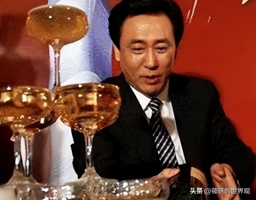 许家印25亿豪宅违建已下令拆除：464㎡地牢曝光，清拆费超2000万