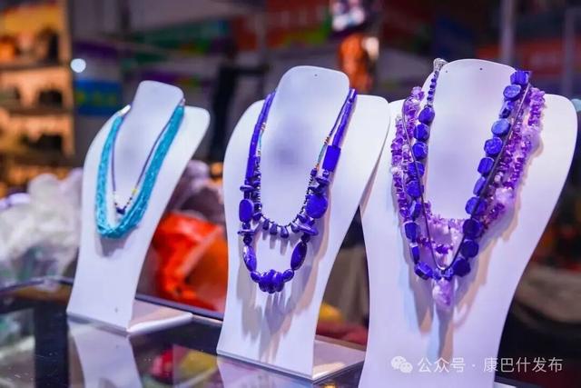 快来逛！世界各地好物齐聚康巴什