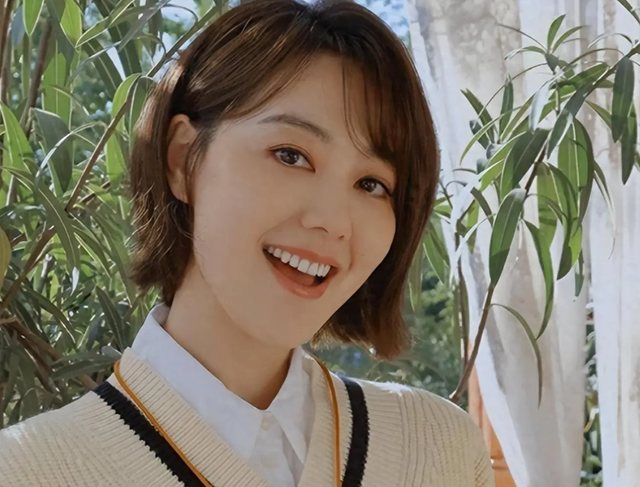 讨好大佬	，陪睡上位，遭央视“开除	”，她身上的标签哪个才是真的